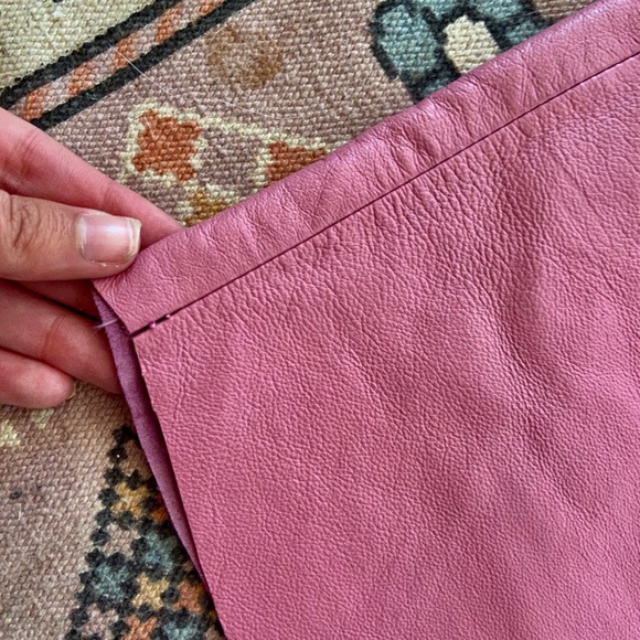 Pink leather vintage plus size skirt size 10-14 - Picture 5 of 8